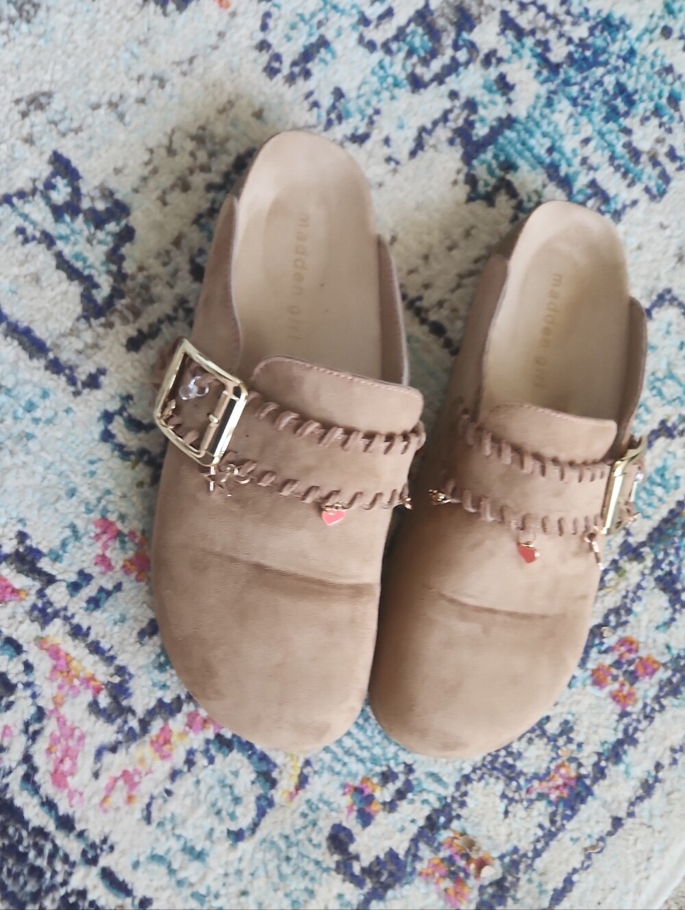 Madden Girl Brand New Tan Suede Slip-On Mule Clogs with Buckle and Charms